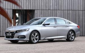 Honda Accord VTi-LX 2.0L Hybrid